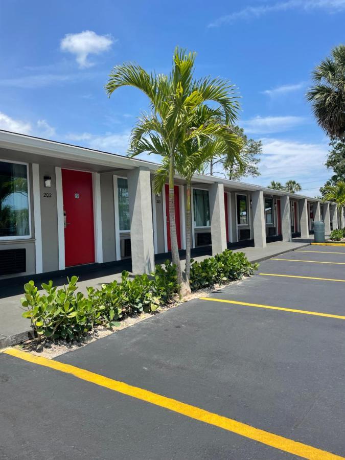 Super 8 By Wyndham Kissimmee-Orlando Hotel Four Corners Eksteriør billede