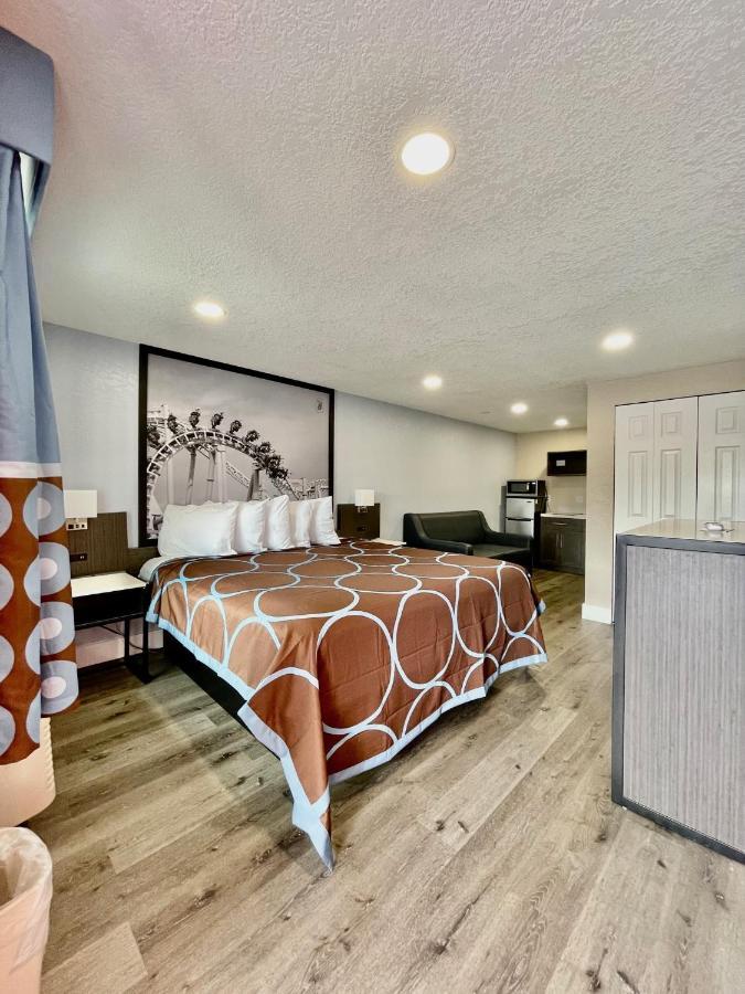 Super 8 By Wyndham Kissimmee-Orlando Hotel Four Corners Eksteriør billede