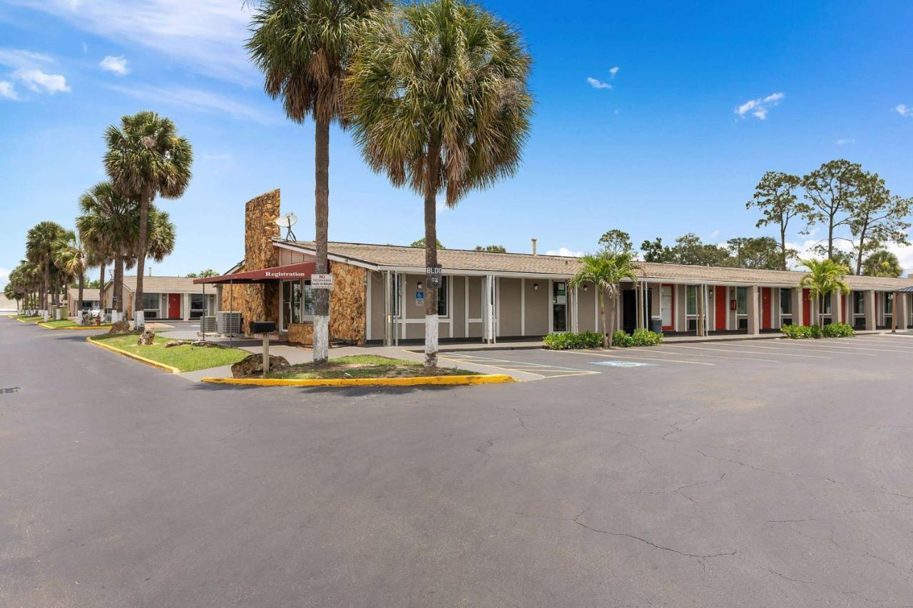 Super 8 By Wyndham Kissimmee-Orlando Hotel Four Corners Eksteriør billede