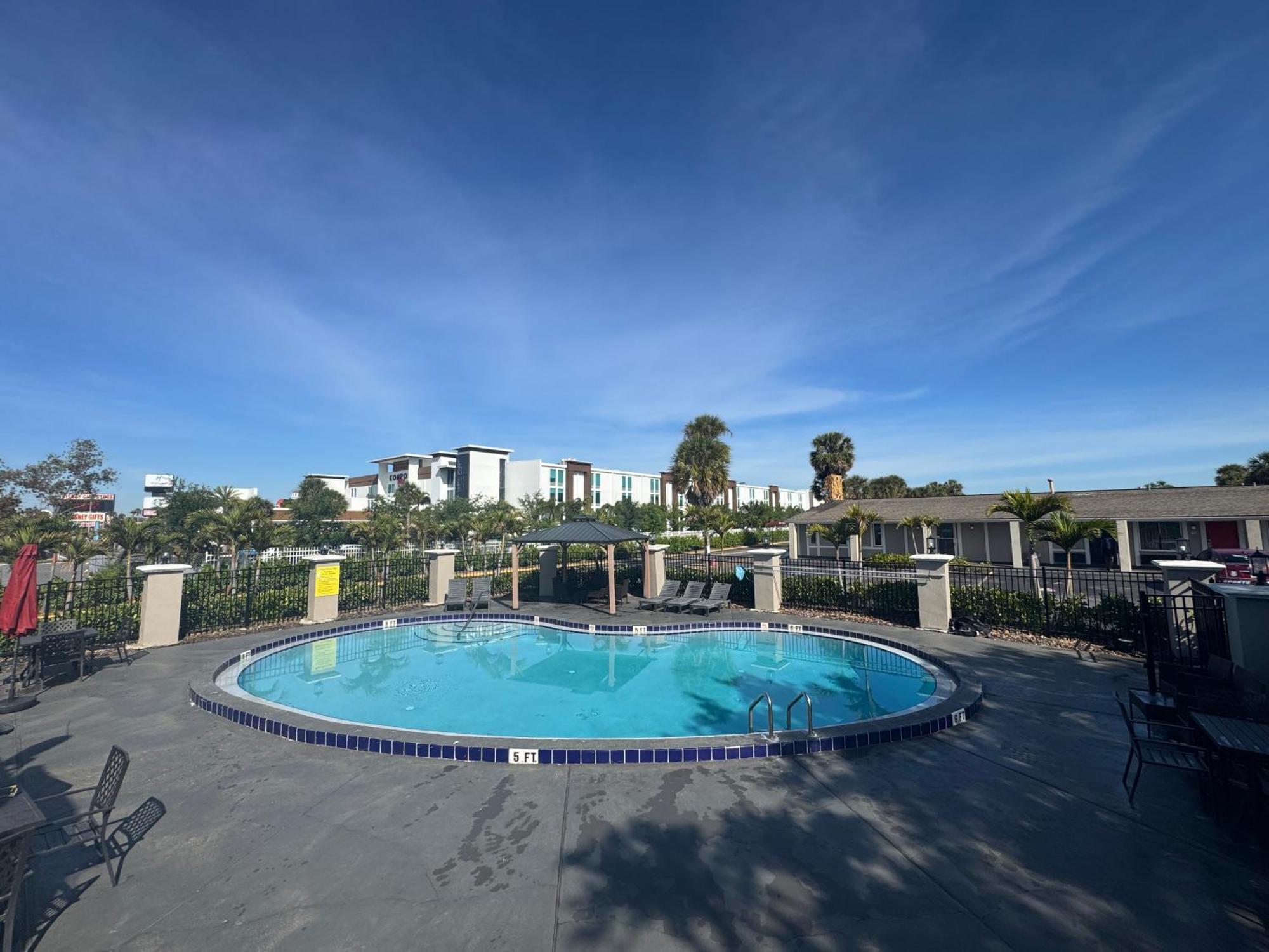 Super 8 By Wyndham Kissimmee-Orlando Hotel Four Corners Eksteriør billede